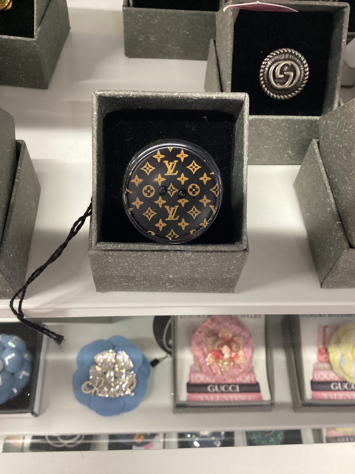 25B ring