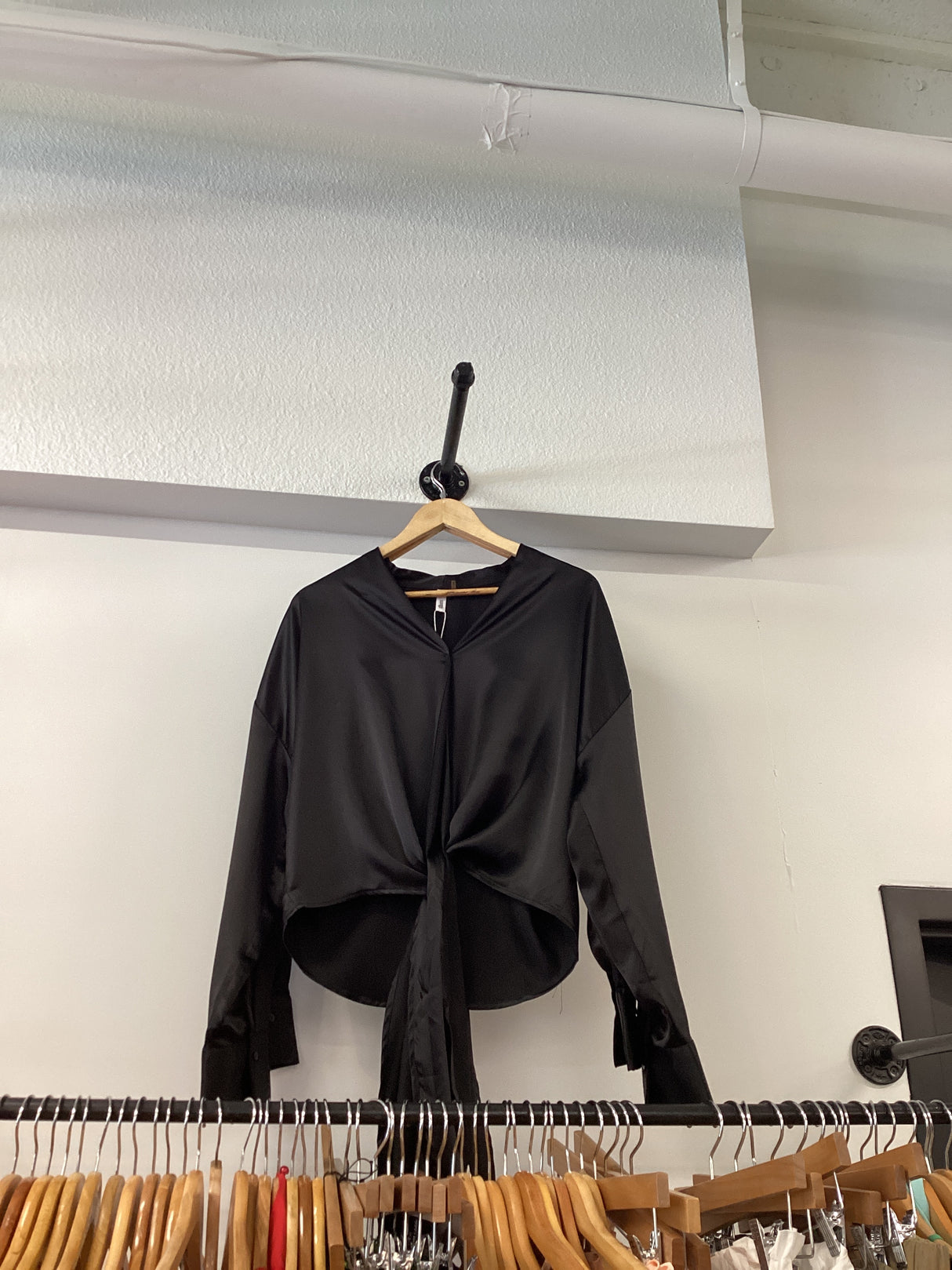 GT8894 - Black Crop Top
