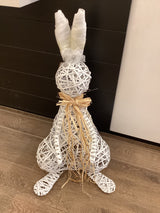 127419017 Willow Peter Rabbit Bright White 16X30