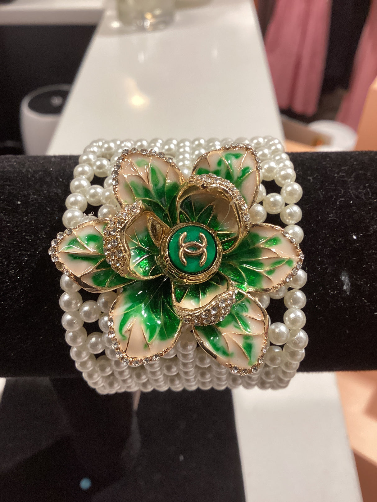 11B Pearl Bracelet