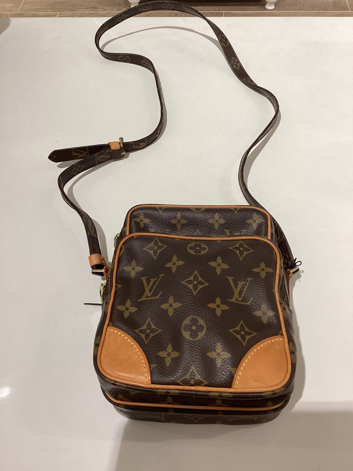 Louis Vuitton Monogram Amazone DP016875