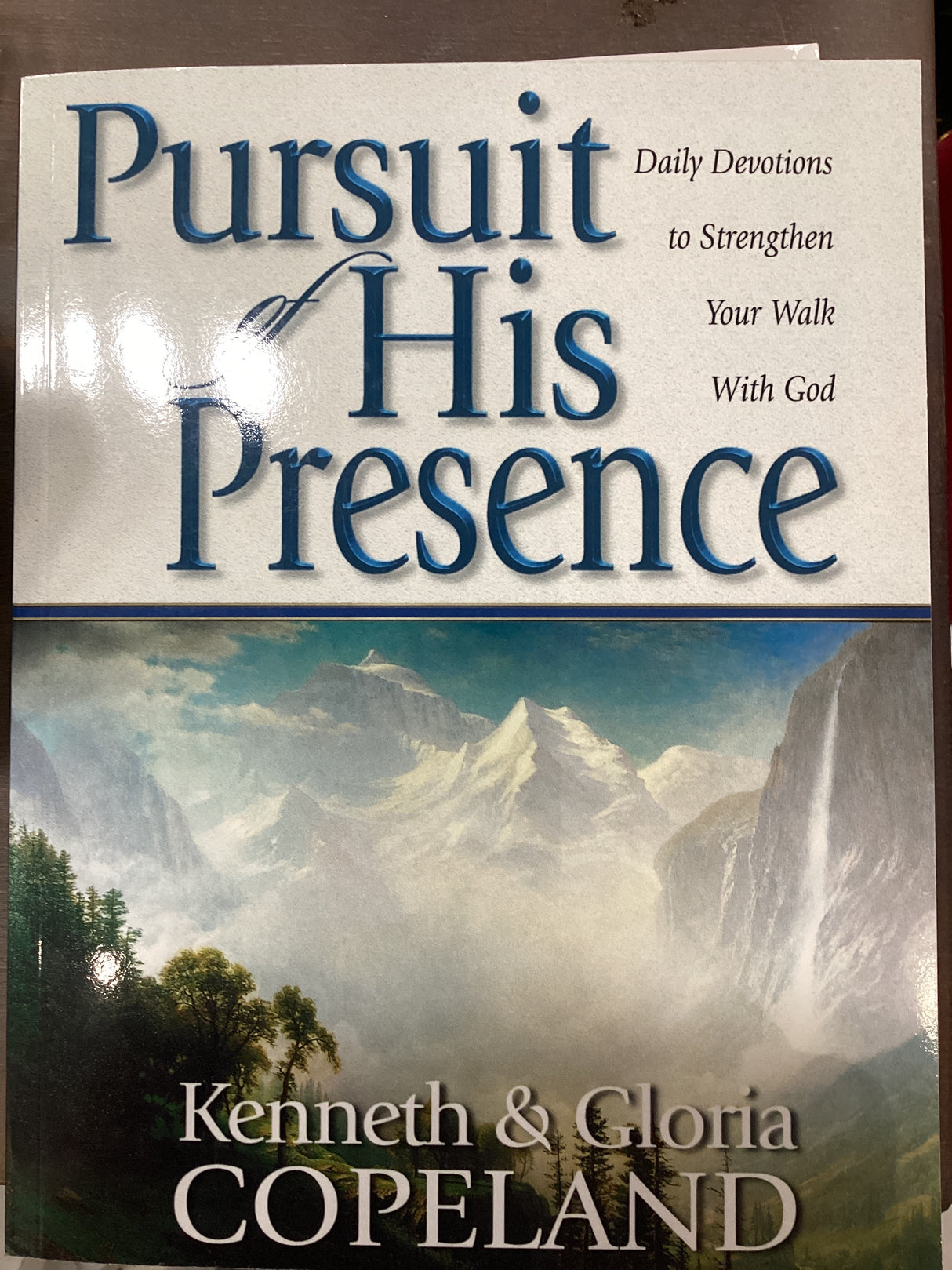 Pursuit of His Presence-Copeland