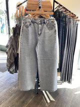 ES9018LT - Wide Leg Rhinestone Jean