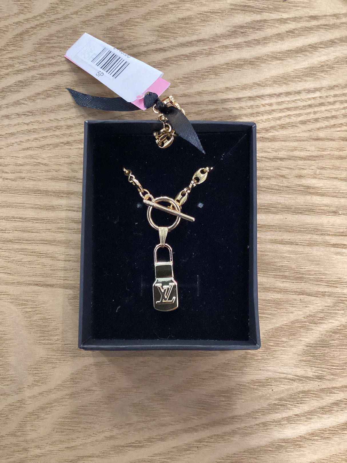 5P LV Pendant Necklace