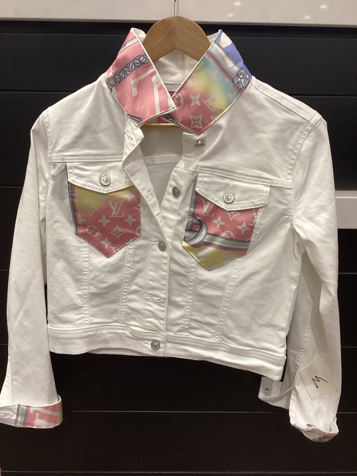 UPCYCLED VINTAGE LV2 WHITE DENIM JACKET