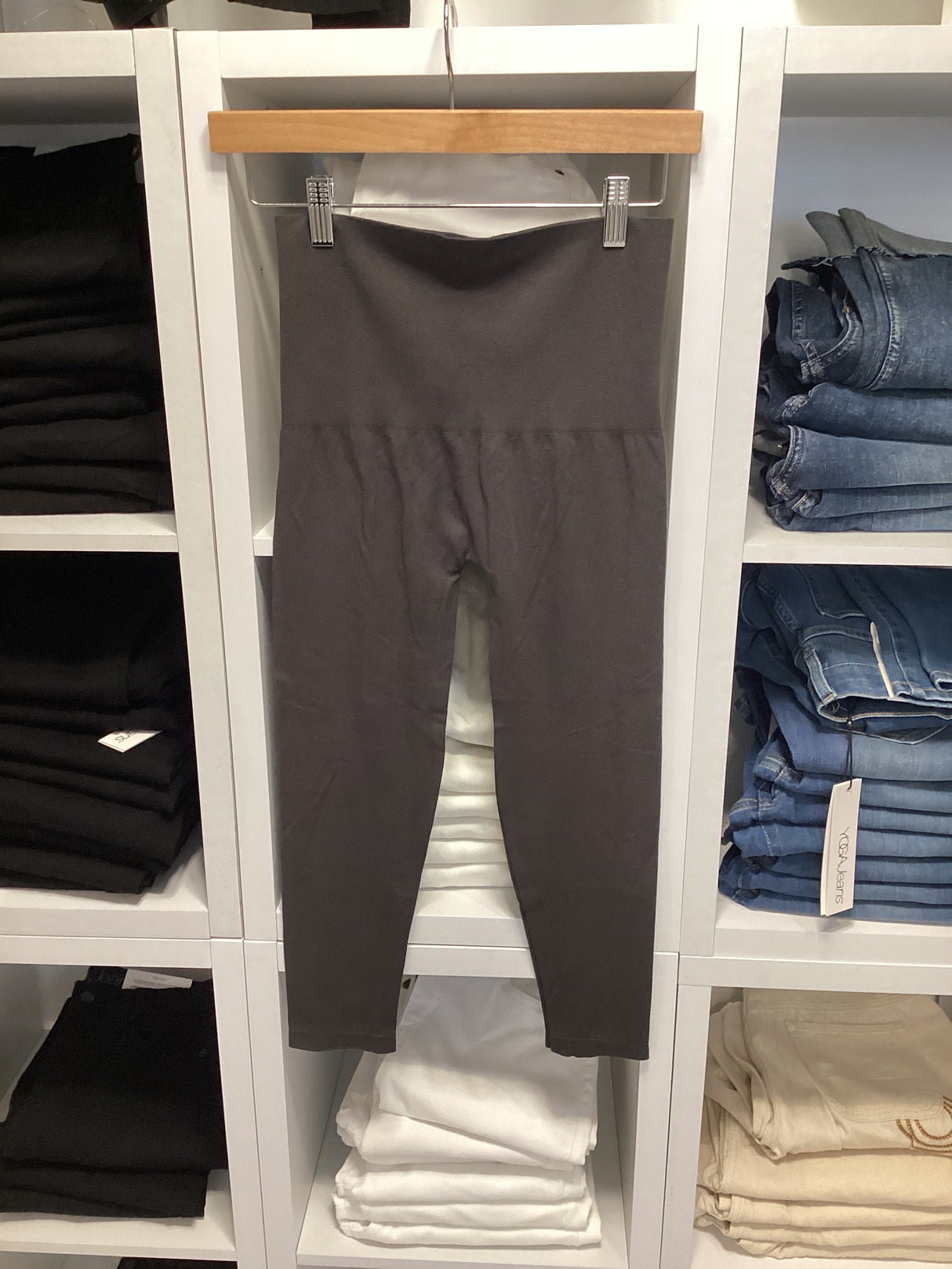 B2370US Tummy Tuck High Waist Cropped Leggings-Dark Grey/Black