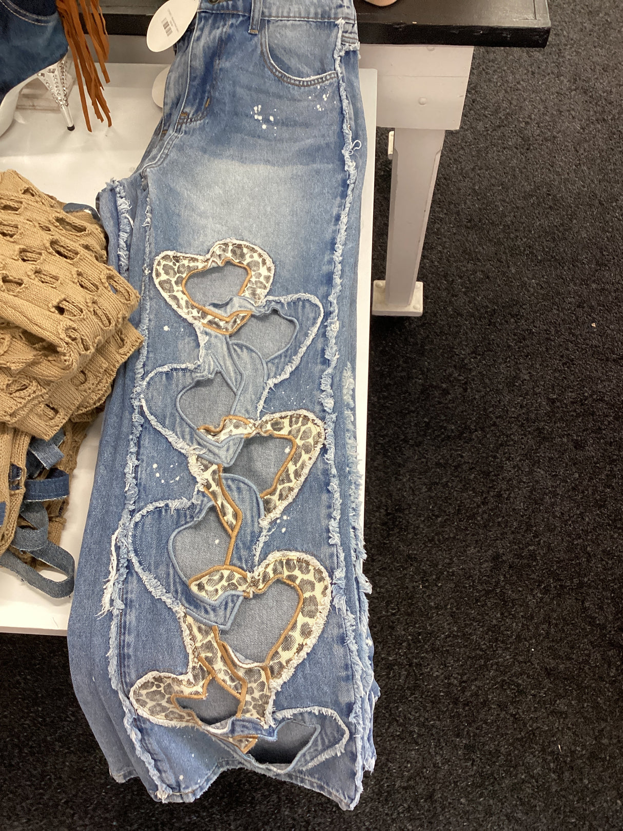 CP1001 - Washed Heart Jeans