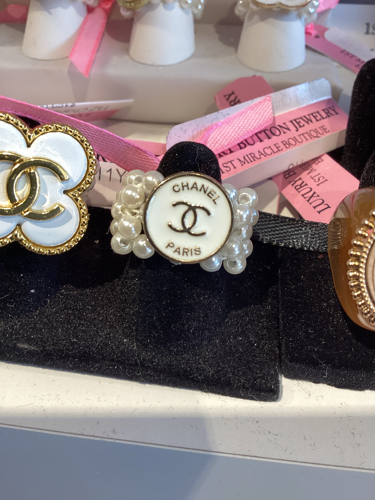 11U Chanel Pearl Ring