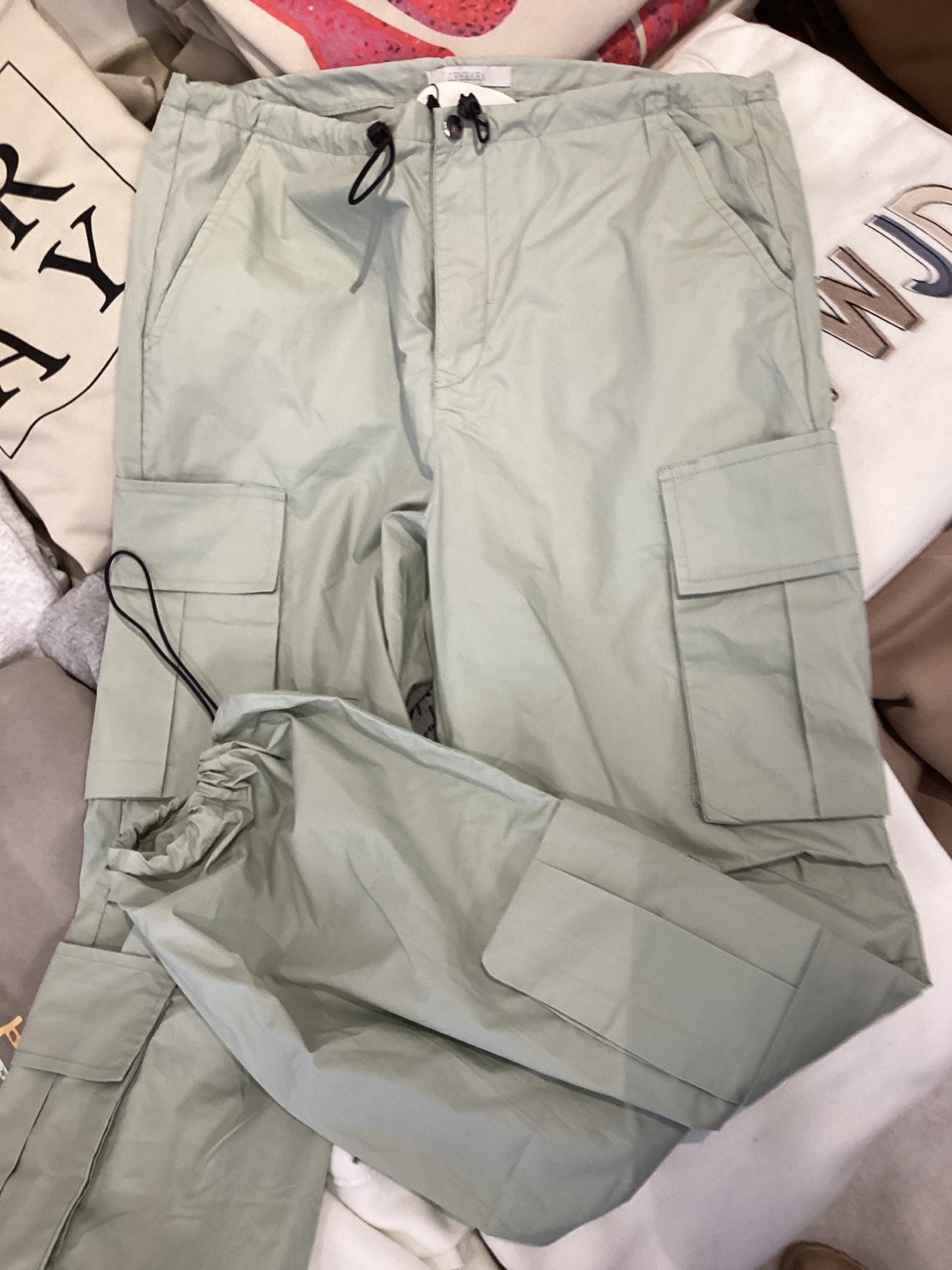 VP71609 Sage Cargo Pants