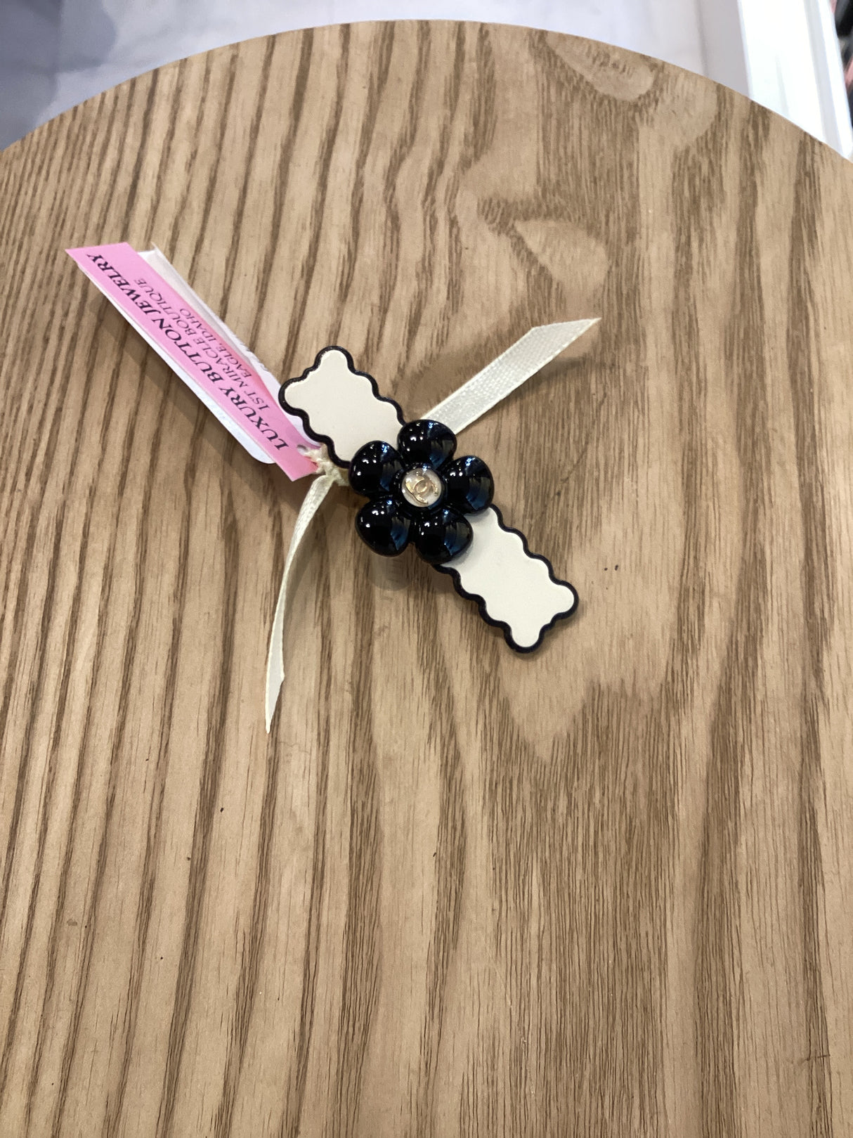 5F Hair Clip