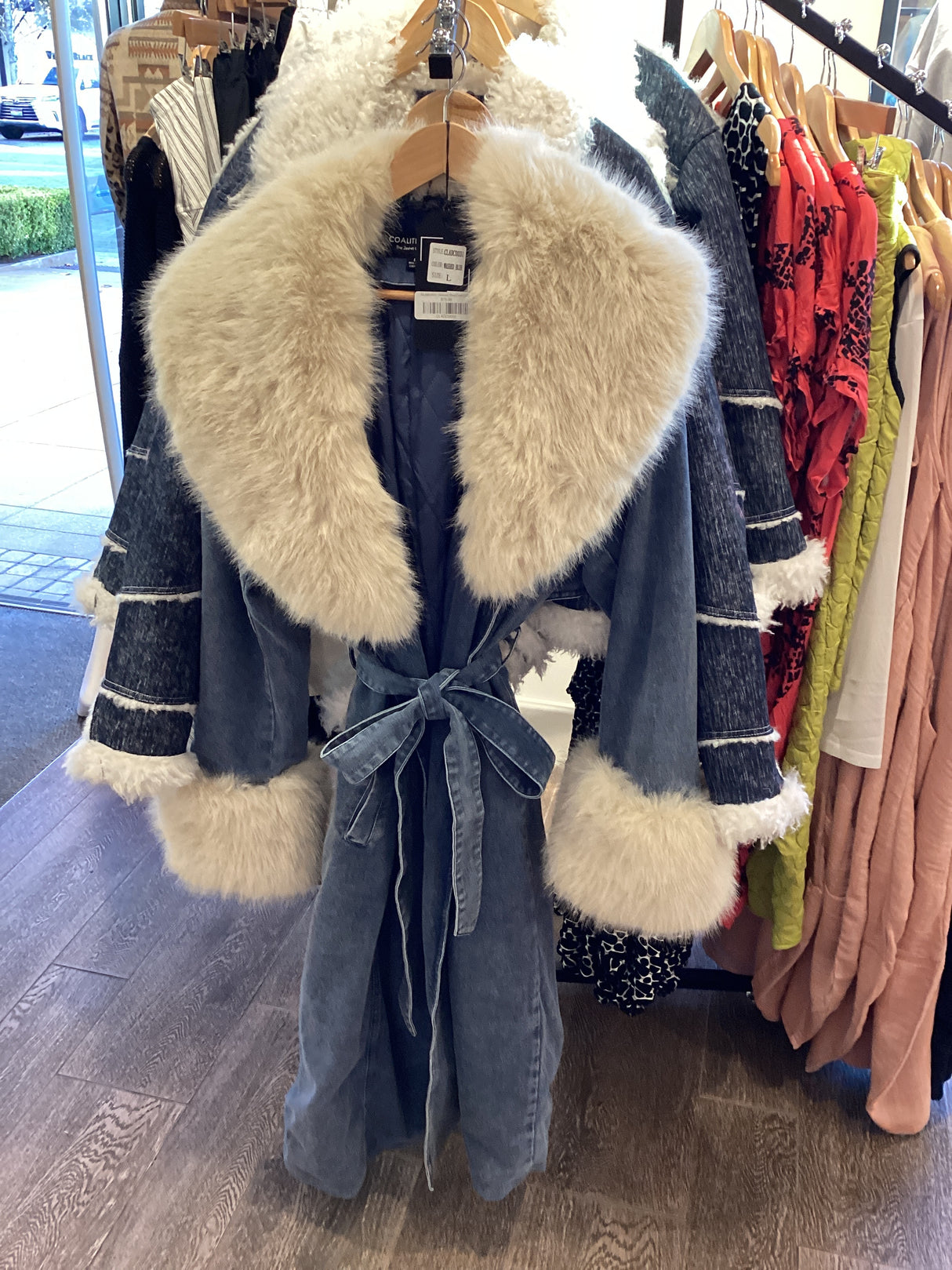 CLADC0031 Washed Blue-Cream Coat