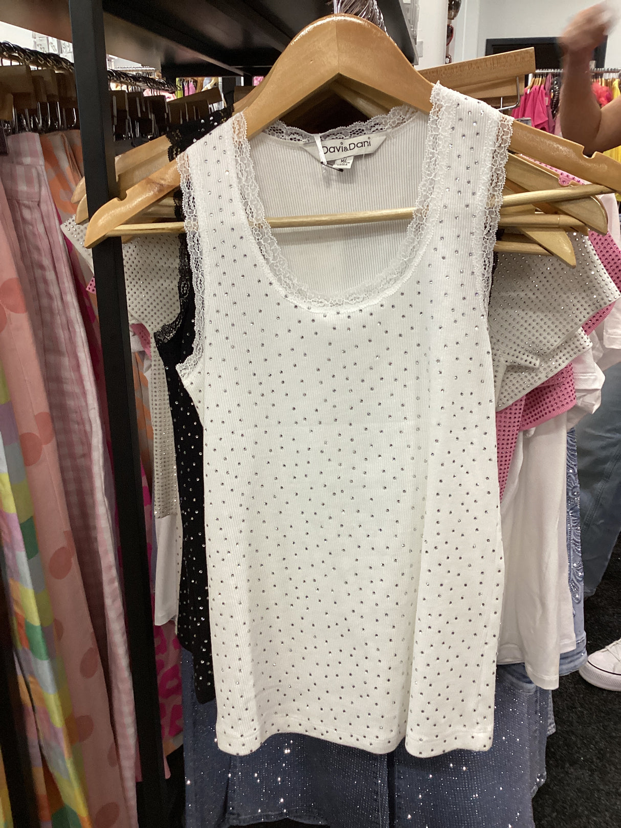 DT42414 - Glam Camisole
