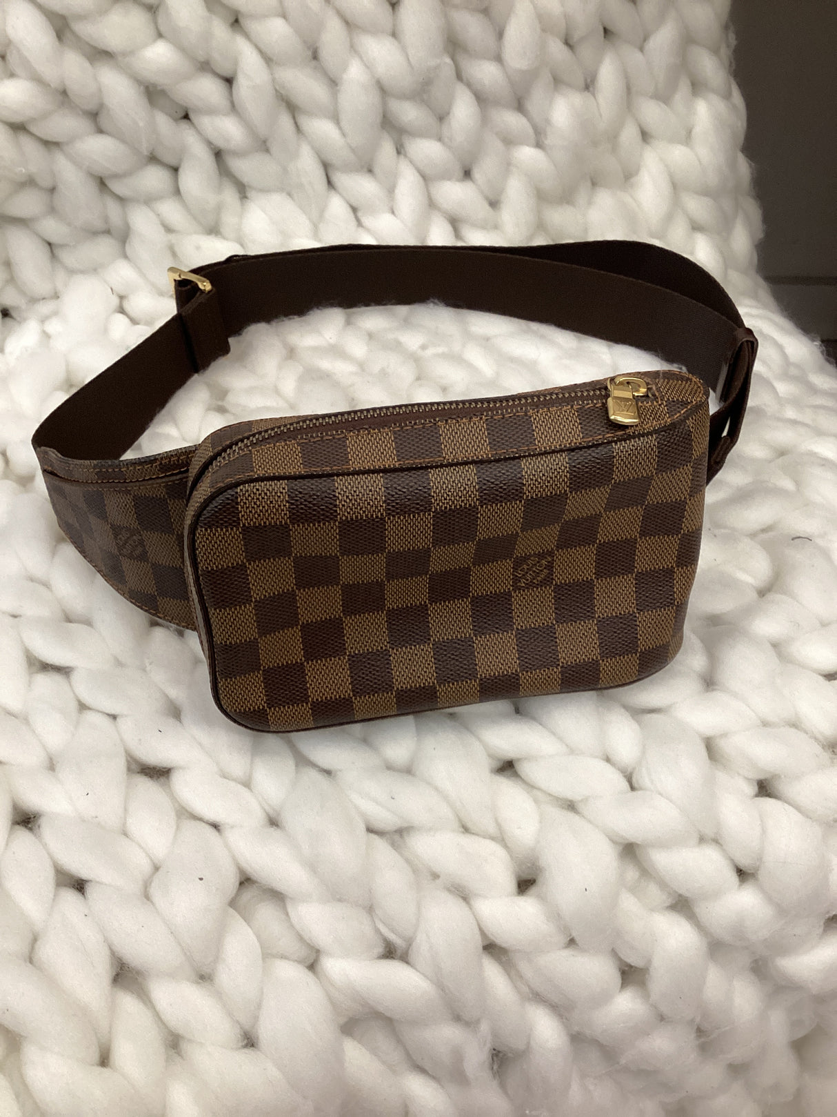 Louis Vuitton Geronimos Internal 899732