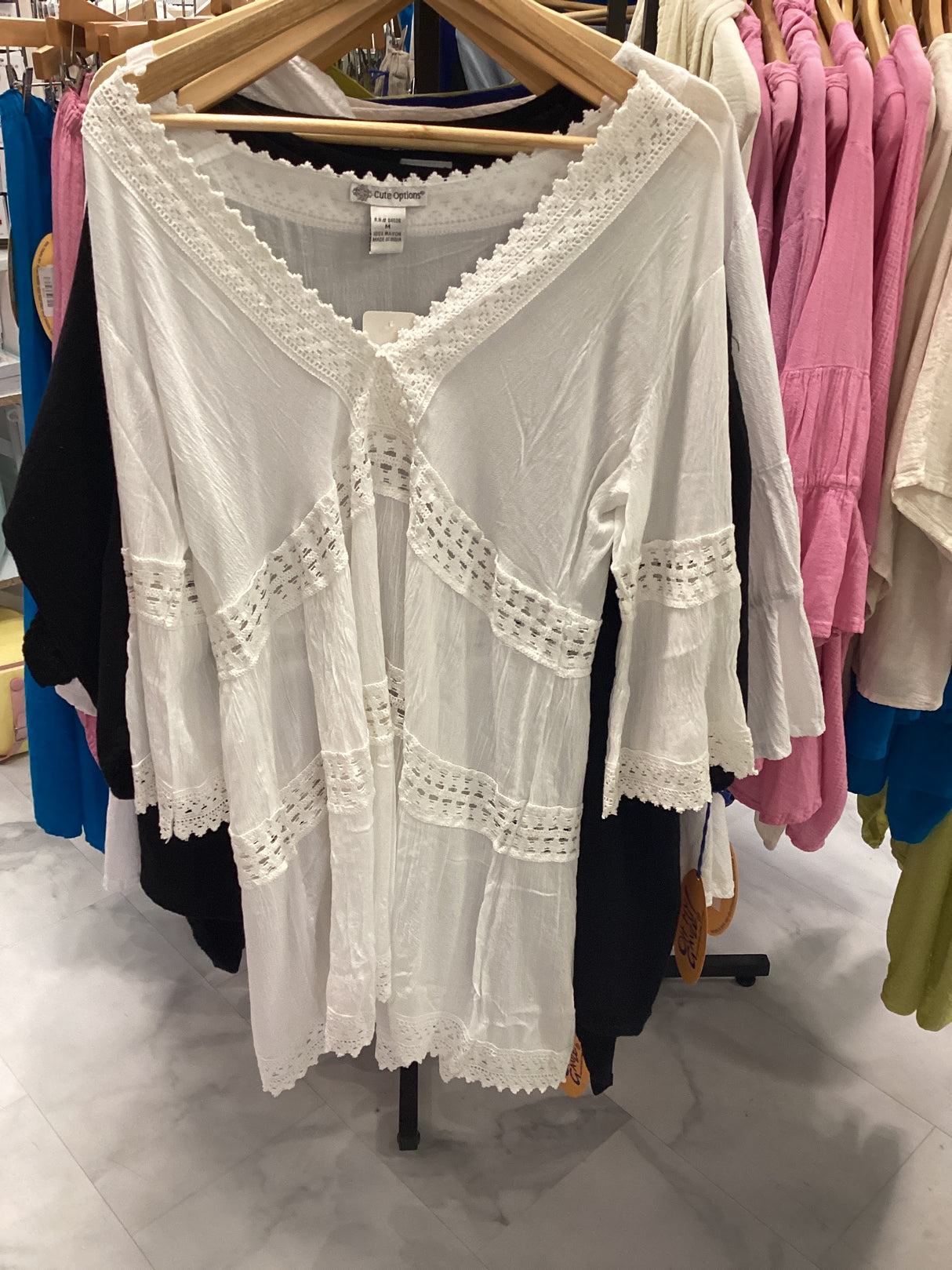 3771 White Tunic Top w/ White Embrod