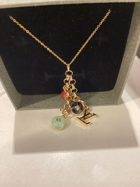 27D necklace
