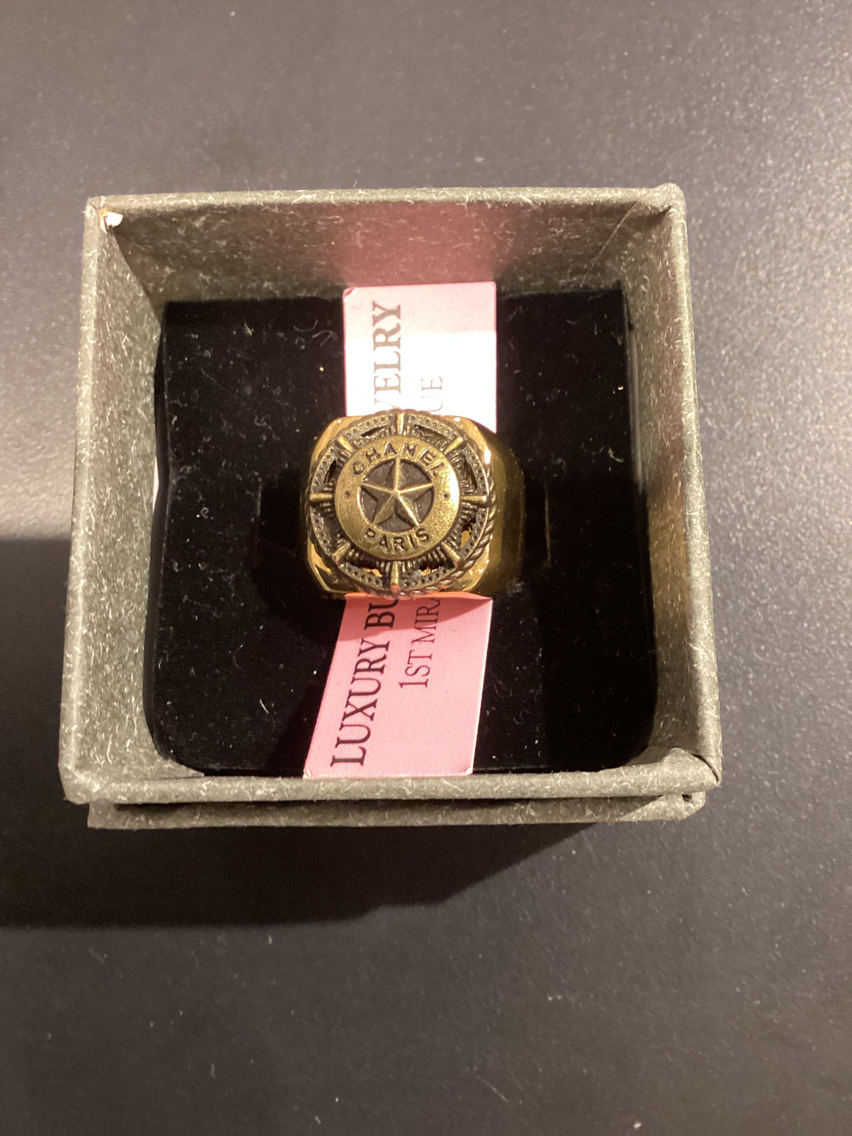 22R RING C BUTTON ANTIQUE GOLD