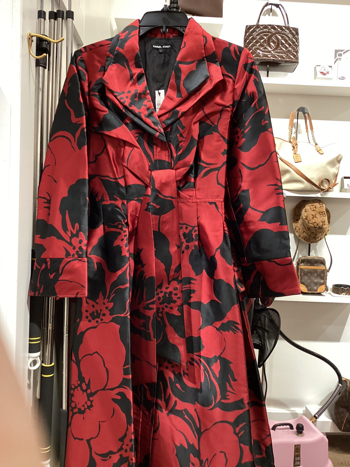 F22041 - BLK Red Double Collar Dress