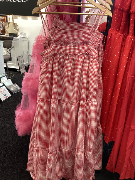 ID201061-01 Gingham Tiered Dress
