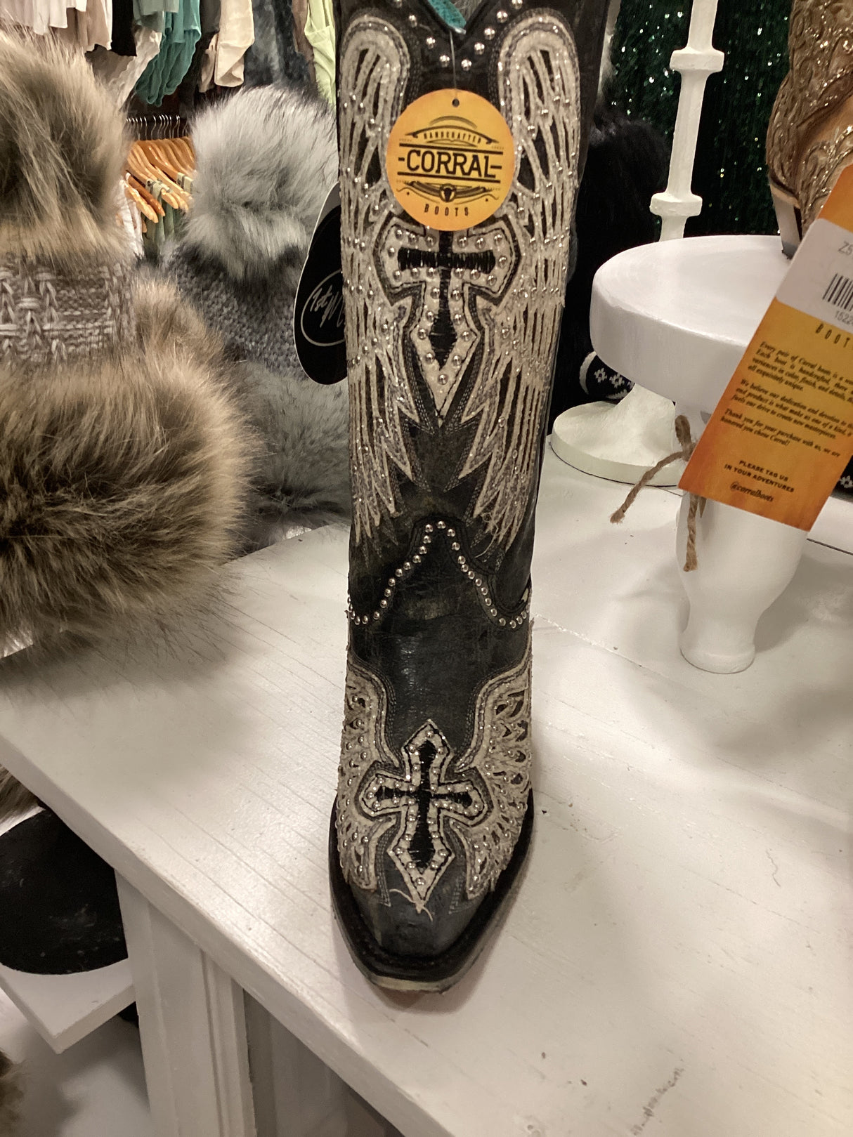 A4232 Corral Boots