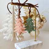 Christmas Tree Car Air Freshener: Hanging Diffuser / French Lavender / Off White